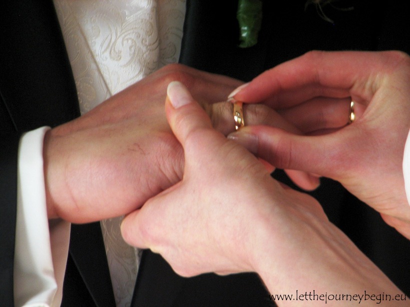 Exchanging rings